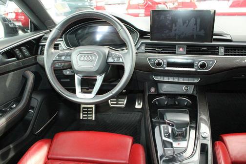 2022 Audi S5 3.0T Prestige