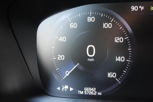2021 Volvo XC90 Recharge Plug-In Hybrid T8 Inscription 7 Passenger