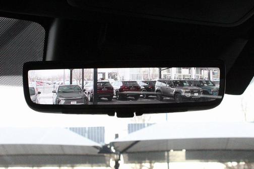 2022 Toyota Tundra Hybrid Platinum