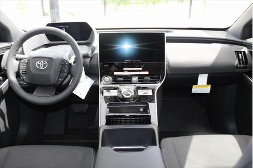 2025 Toyota bZ4X XLE