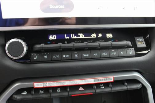 2025 Toyota Sequoia Platinum