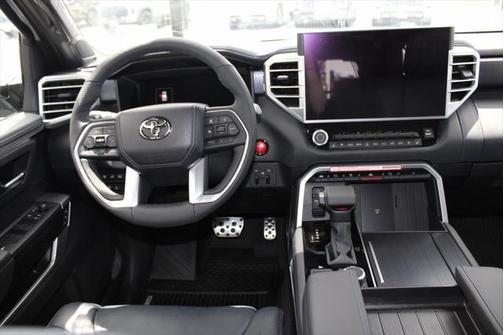 2025 Toyota Sequoia Platinum