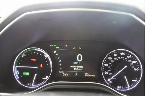2019 Toyota Avalon Hybrid XLE Plus