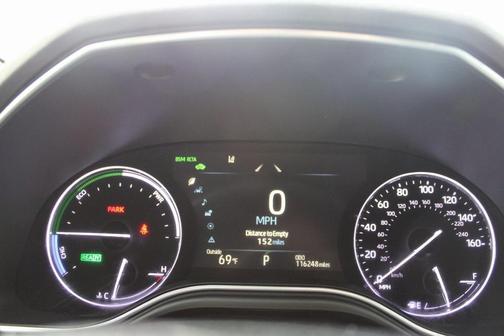 2019 Toyota Avalon Hybrid XLE