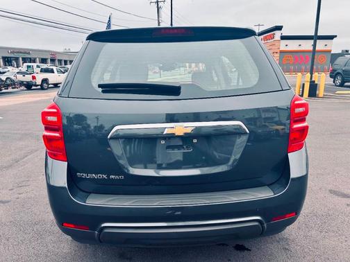 2017 Chevrolet Equinox LS