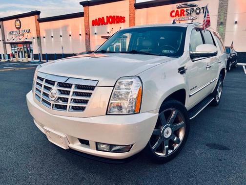 2012 Cadillac Escalade Luxury