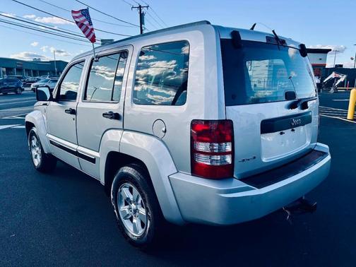 2011 Jeep Liberty Sport