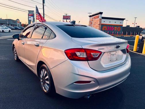 2016 Chevrolet Cruze LS Automatic