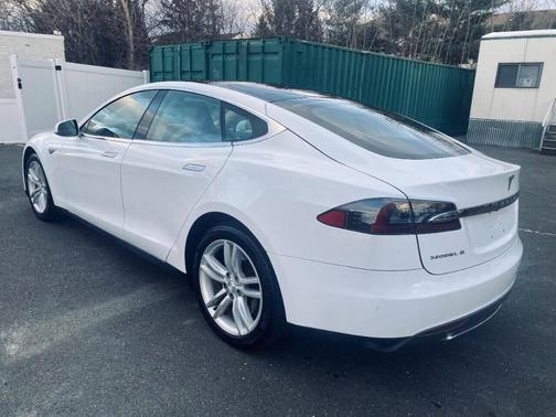 2014 Tesla Model S Performance
