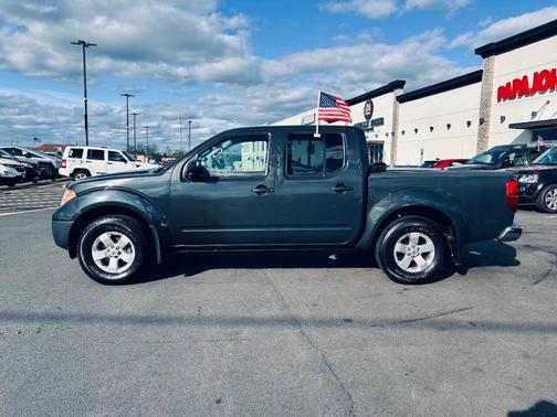 2012 Nissan Frontier SV
