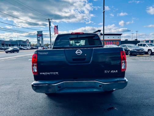 2012 Nissan Frontier SV