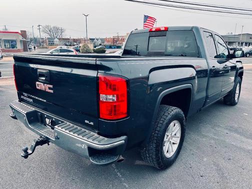 2017 GMC Sierra 1500 SLE