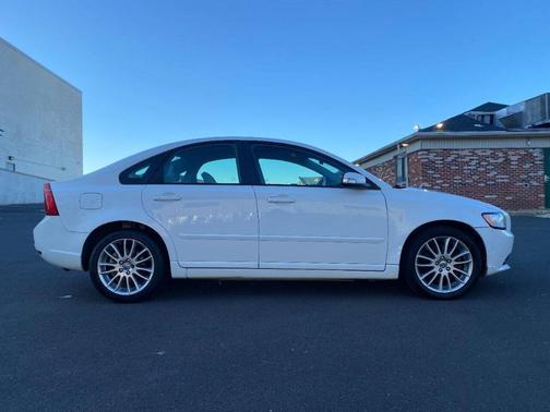 2009 Volvo S40 2.4i