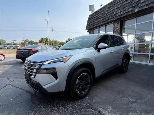 2025 Nissan Rogue SV