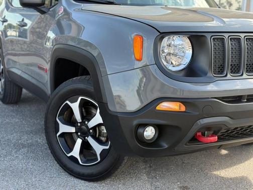 2020 Jeep Renegade Trailhawk