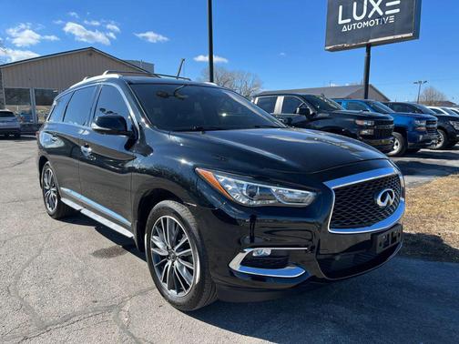 2017 INFINITI QX60 Base
