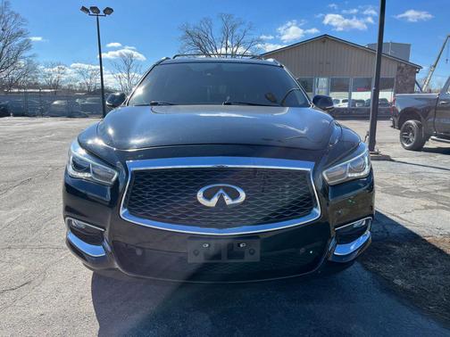 2017 INFINITI QX60 Base