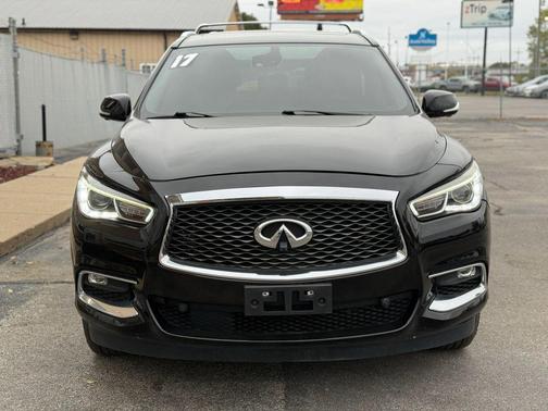 2017 INFINITI QX60 Base