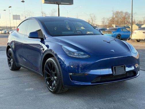 2024 Tesla Model Y Long Range Dual Motor All-Wheel Drive