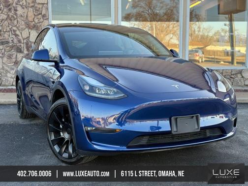 2024 Tesla Model Y Long Range Dual Motor All-Wheel Drive