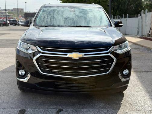 2021 Chevrolet Traverse LT Leather