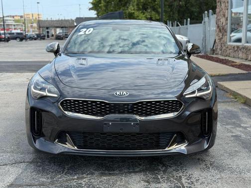 2020 Kia Stinger GT2
