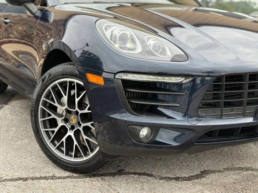 2018 Porsche Macan S