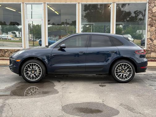 2018 Porsche Macan S