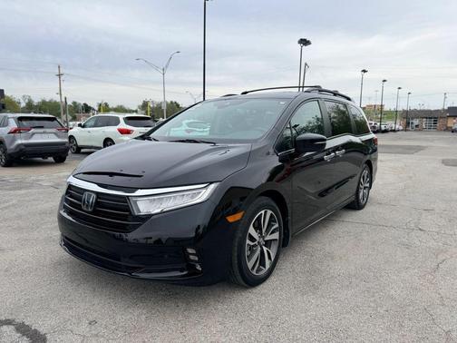 Crystal Black Pearl 2022 Honda Odyssey Touring