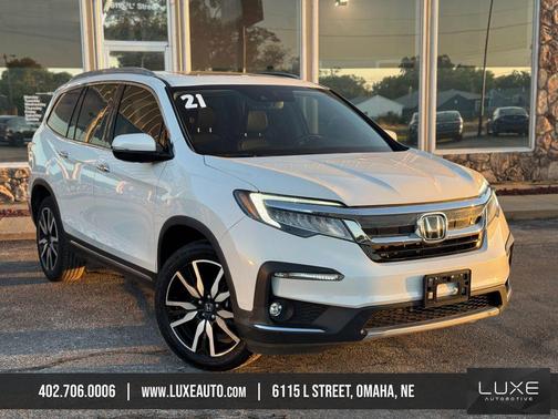 2021 Honda Pilot Touring 8-Passenger