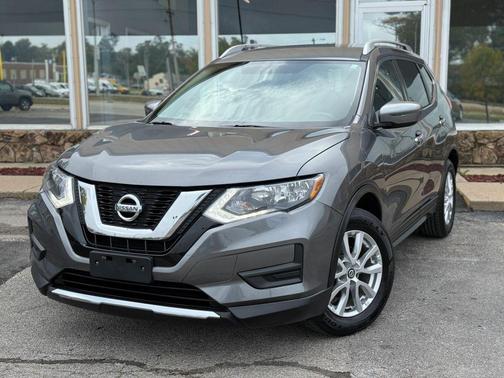 2017 Nissan Rogue SV