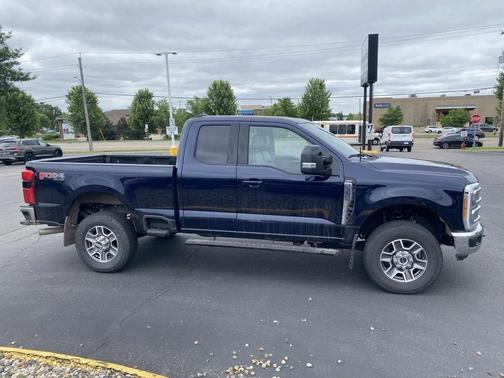 2023 Ford F-350 Lariat Super Duty