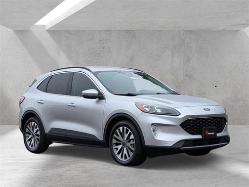 2020 Ford Escape Titanium Hybrid