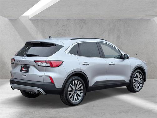 2020 Ford Escape Titanium Hybrid