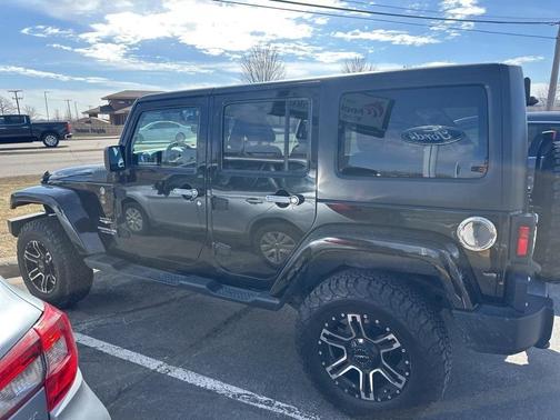 2013 Jeep Wrangler Unlimited Sahara