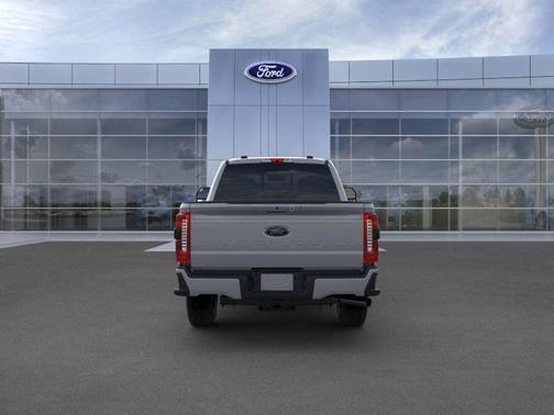 2025 Ford F-350 Lariat Super Duty