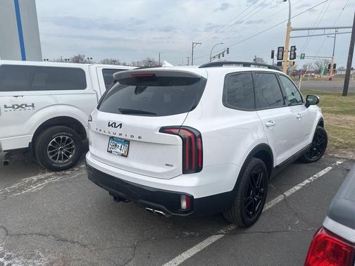 Glacial White Pearl 2025 Kia Telluride EX X-Line