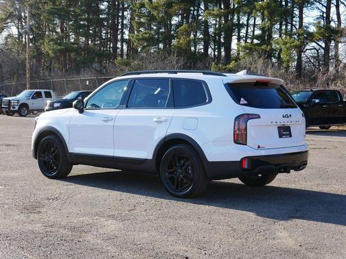 Glacial White Pearl 2025 Kia Telluride EX X-Line