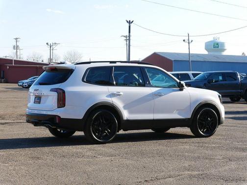Glacial White Pearl 2025 Kia Telluride EX X-Line