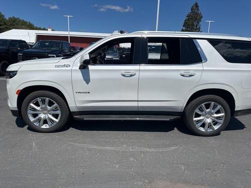2022 Chevrolet Tahoe High Country
