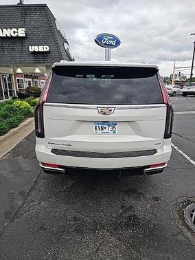2023 Cadillac Escalade Premium Luxury