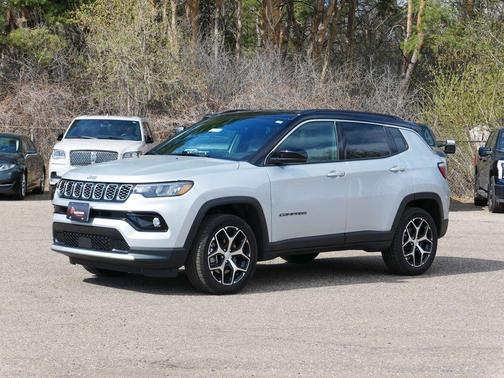 Silver Zynith 2024 Jeep Compass Limited
