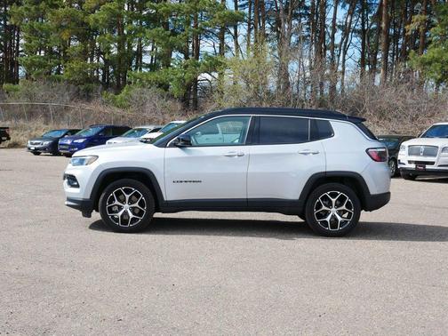 Silver Zynith 2024 Jeep Compass Limited