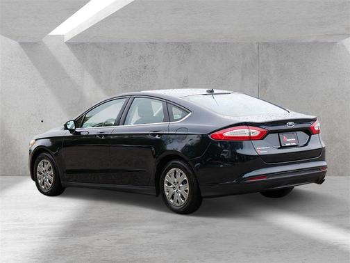 2014 Ford Fusion S