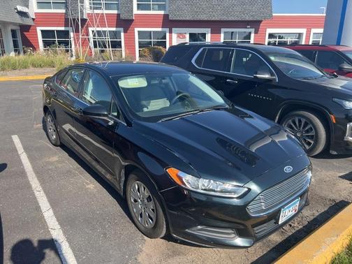 2014 Ford Fusion S