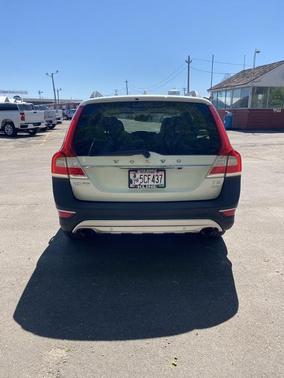 2016 Volvo XC70 T5 Platinum