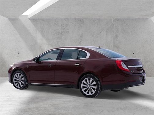 2016 Lincoln MKS Base