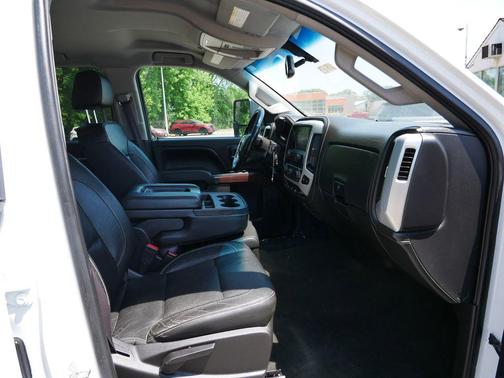 Summit White 2016 GMC Sierra 3500 SLE