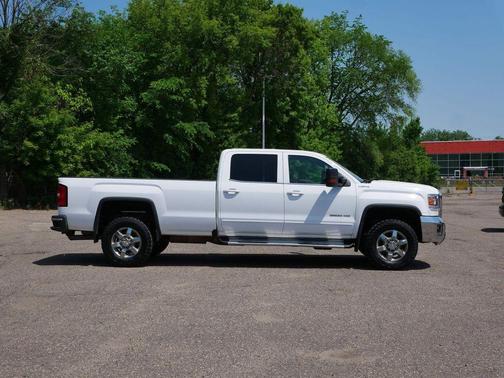 Summit White 2016 GMC Sierra 3500 SLE