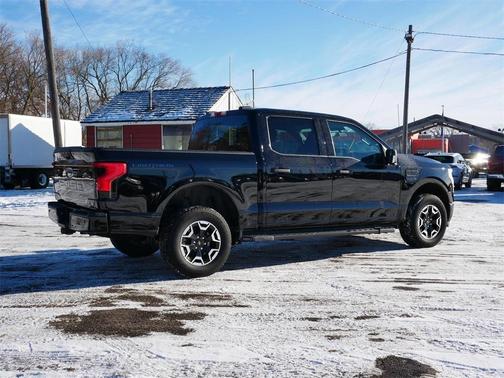 2023 Ford F-150 Lightning XLT